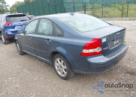 2006 Volvo S40 2.4I из США, поврежденный, VIN YV1MS390862191884